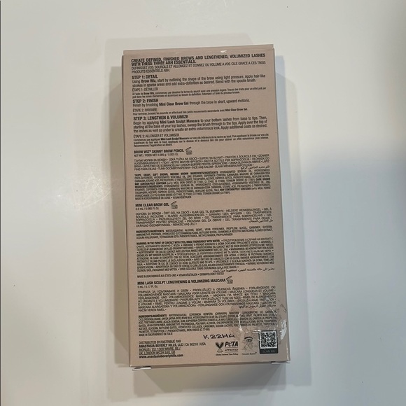 Anastasia Beverly Hills Brow Kit Black and Brown - Picture 2 of 2